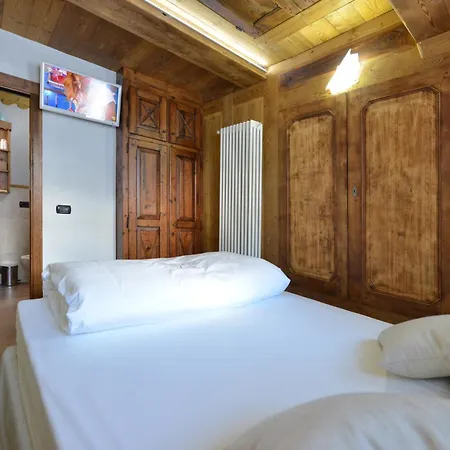 Mollino Rooms-2